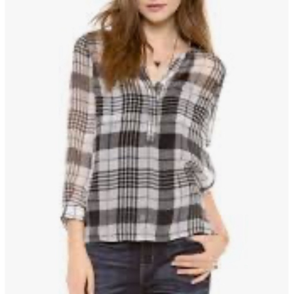 Joie  Stripes Black and White Checkered The Nepal Blouse size Large